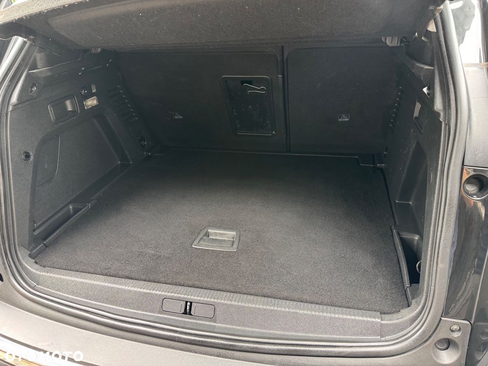 Peugeot 3008 BlueHDi 120 EAT6 Stop & Start Active - 26