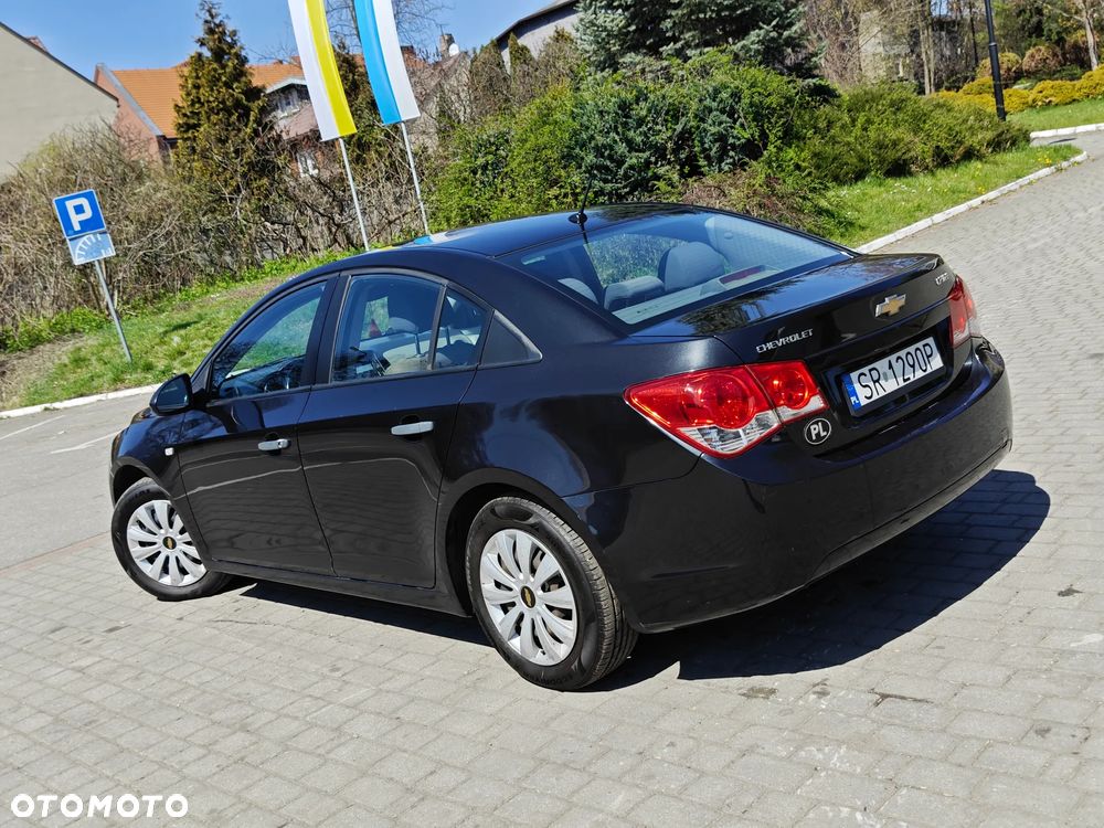 Chevrolet Captiva 2.4 2WD 7 Sitzer LS - 35