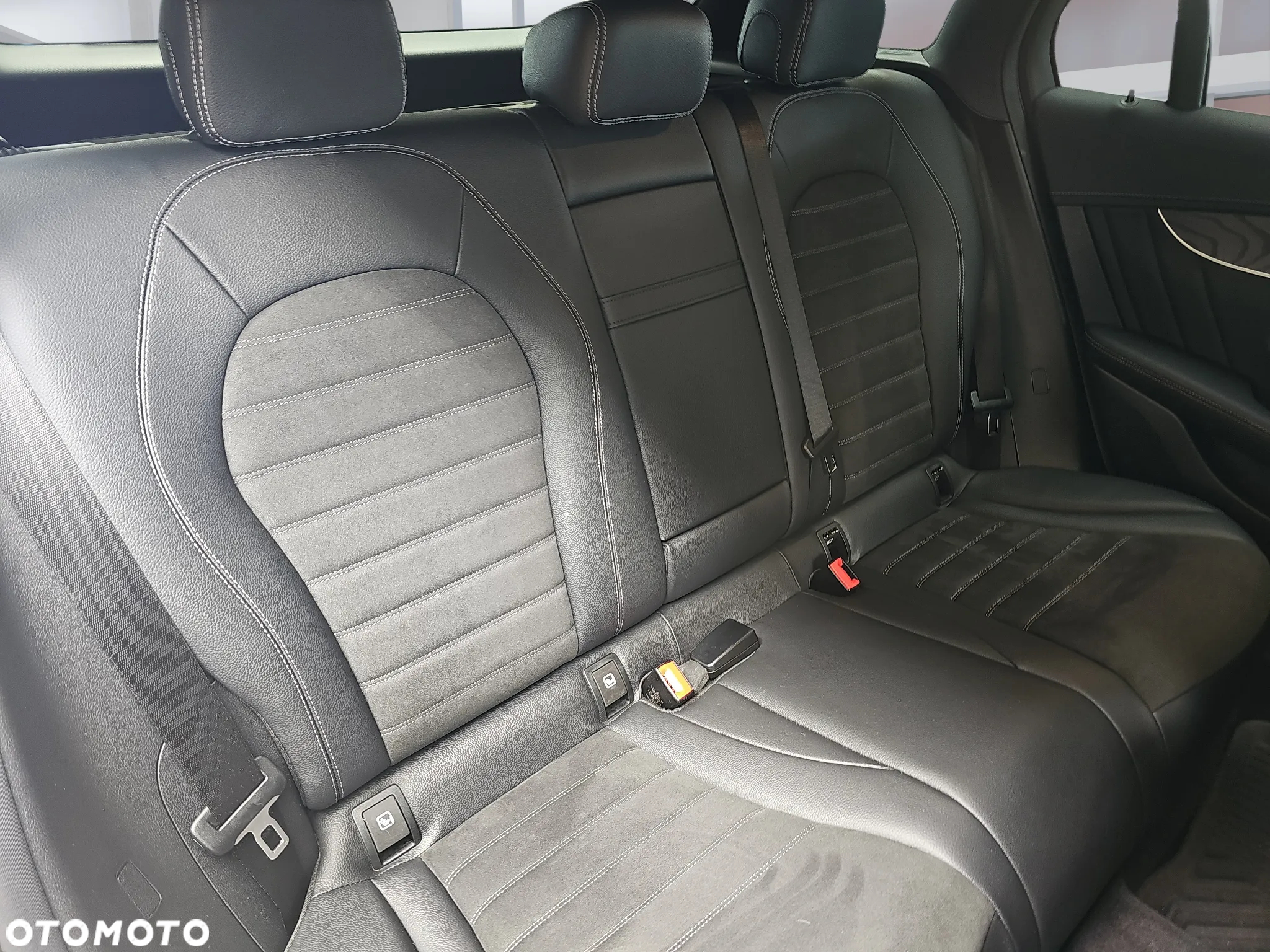 Mercedes-Benz GLC Coupe 220 d 4-Matic - 18