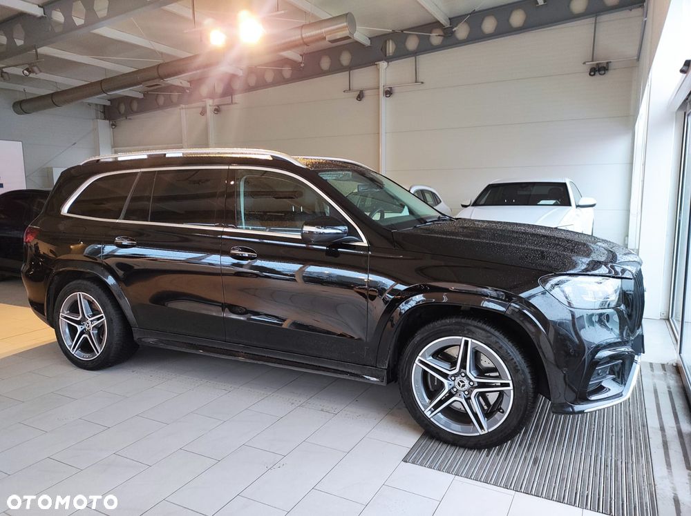 Mercedes-Benz GLS - 2