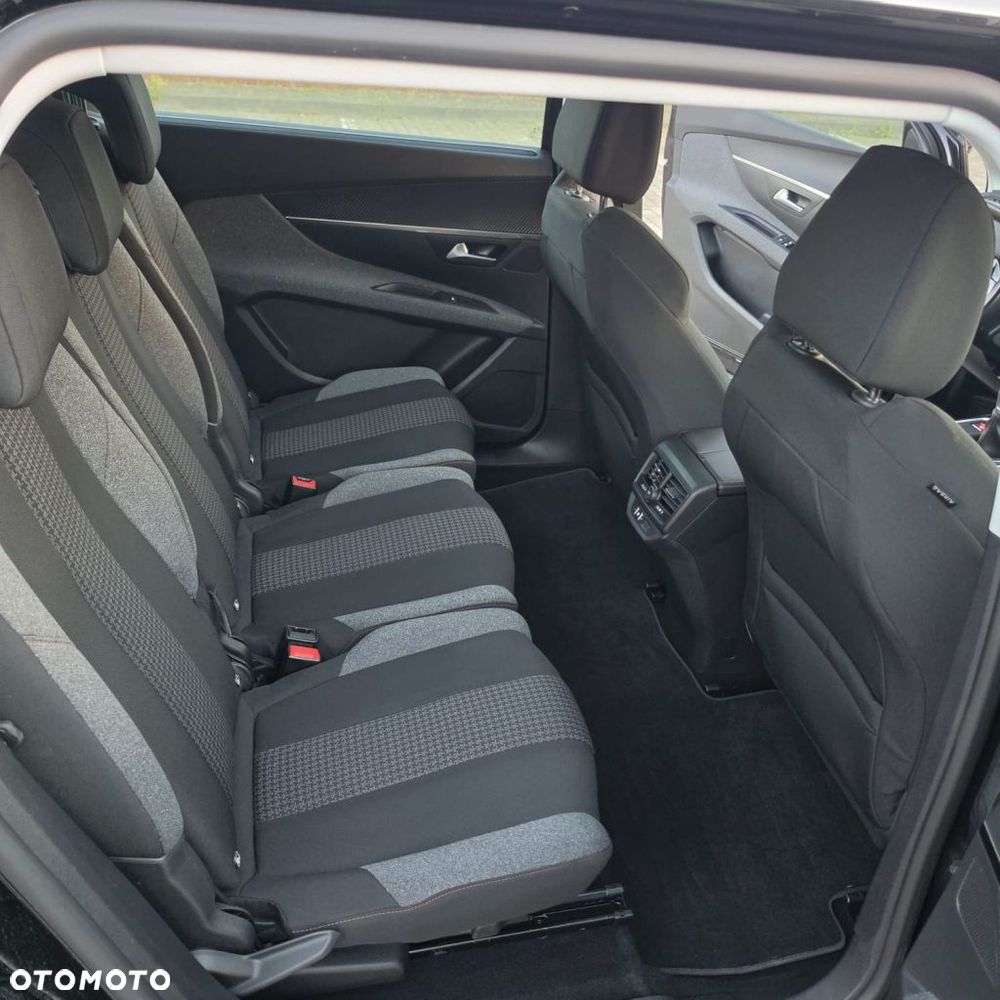 Peugeot 5008 BlueHDI 130 Active Business-Paket - 21