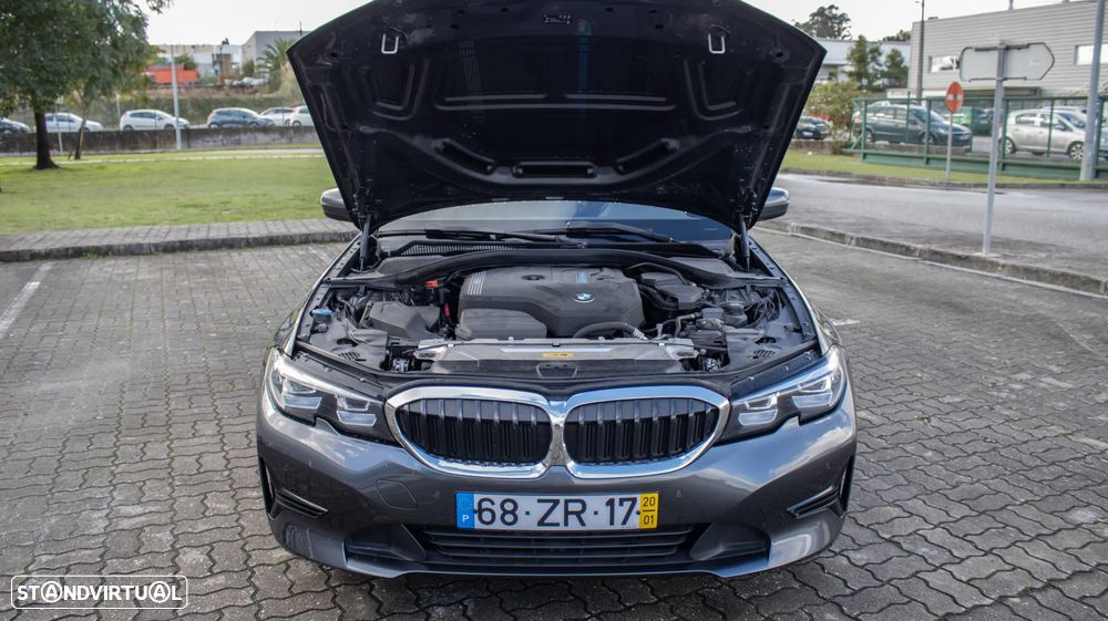 BMW 330 e Corporate Edition Auto - 26