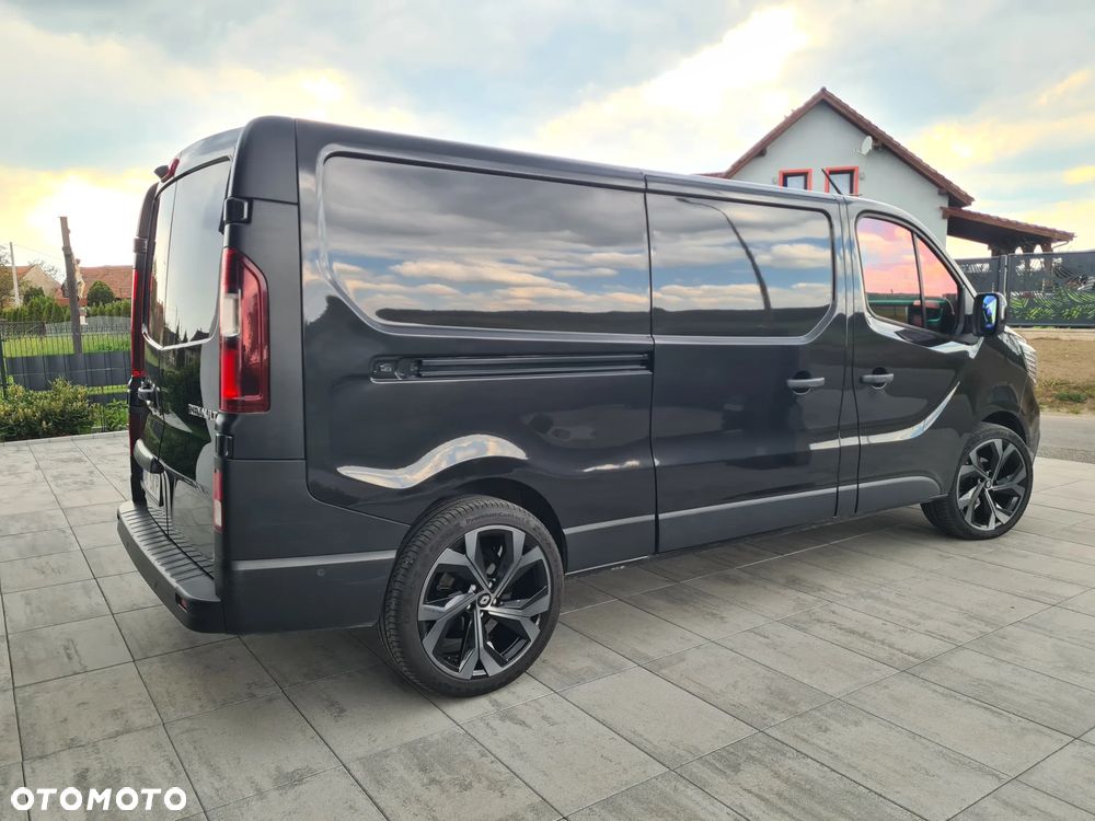 Renault Trafic - 2