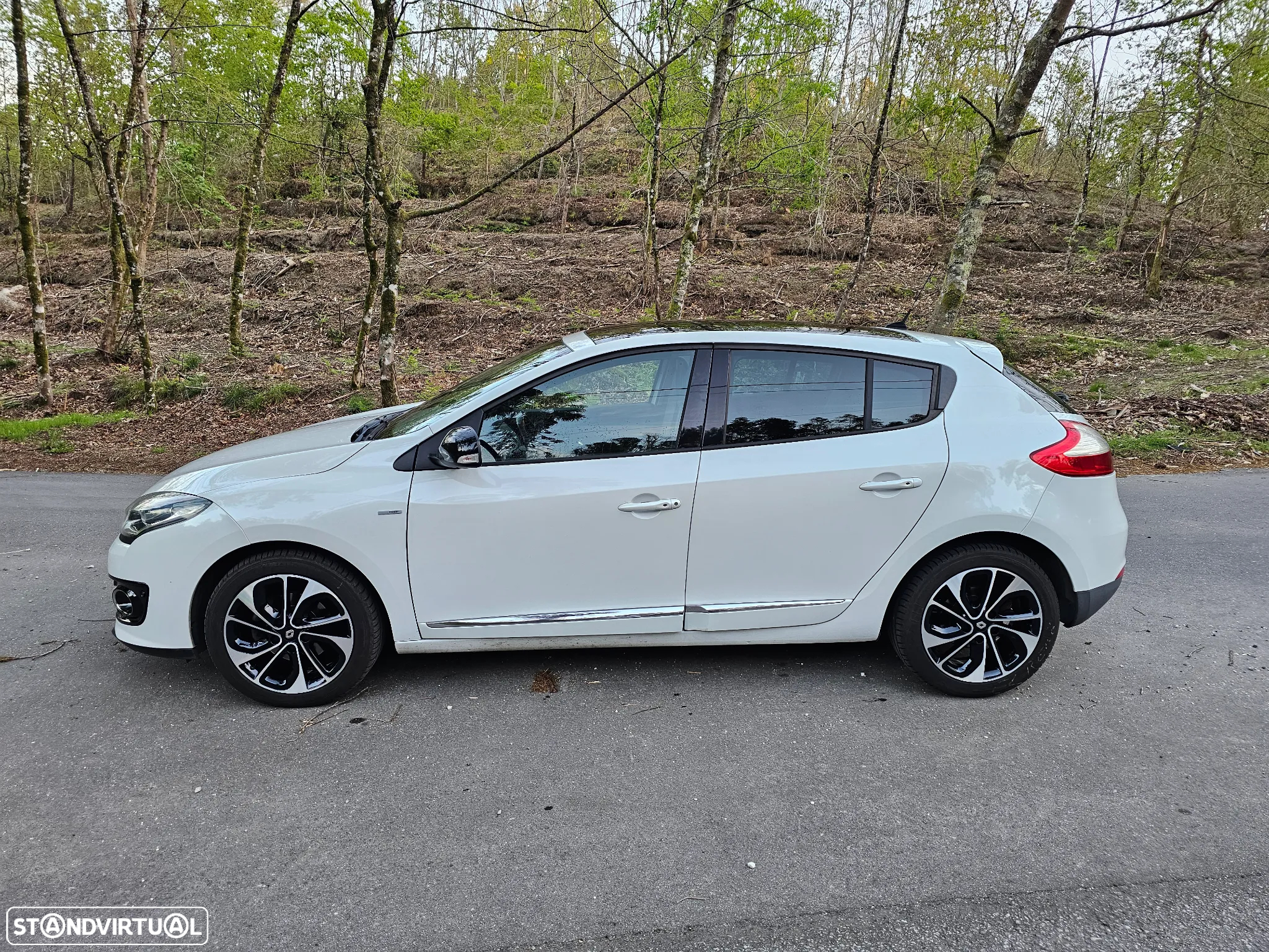 Renault Mégane 1.5 dCi Bose Edition - 6