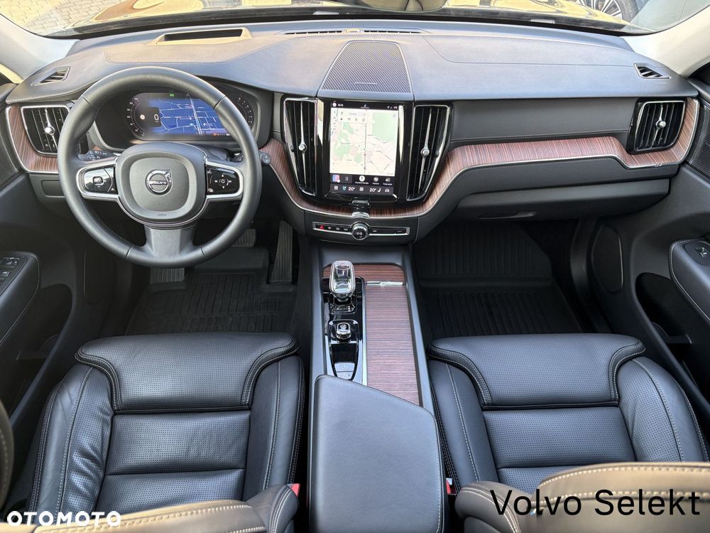 Volvo XC 60 - 22