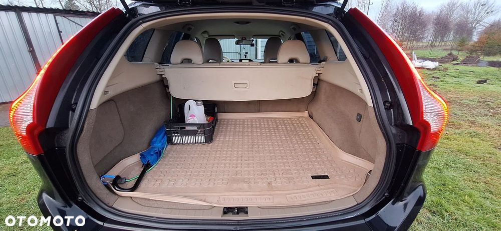 Volvo XC 60 D5 AWD - 7