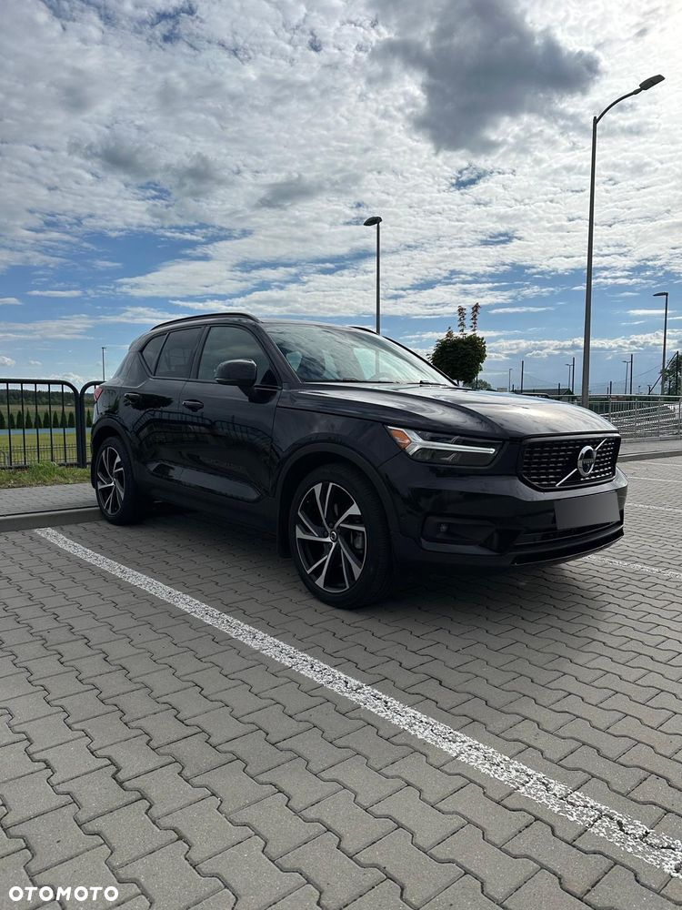 Volvo XC 40 T5 AWD R-Design - 2