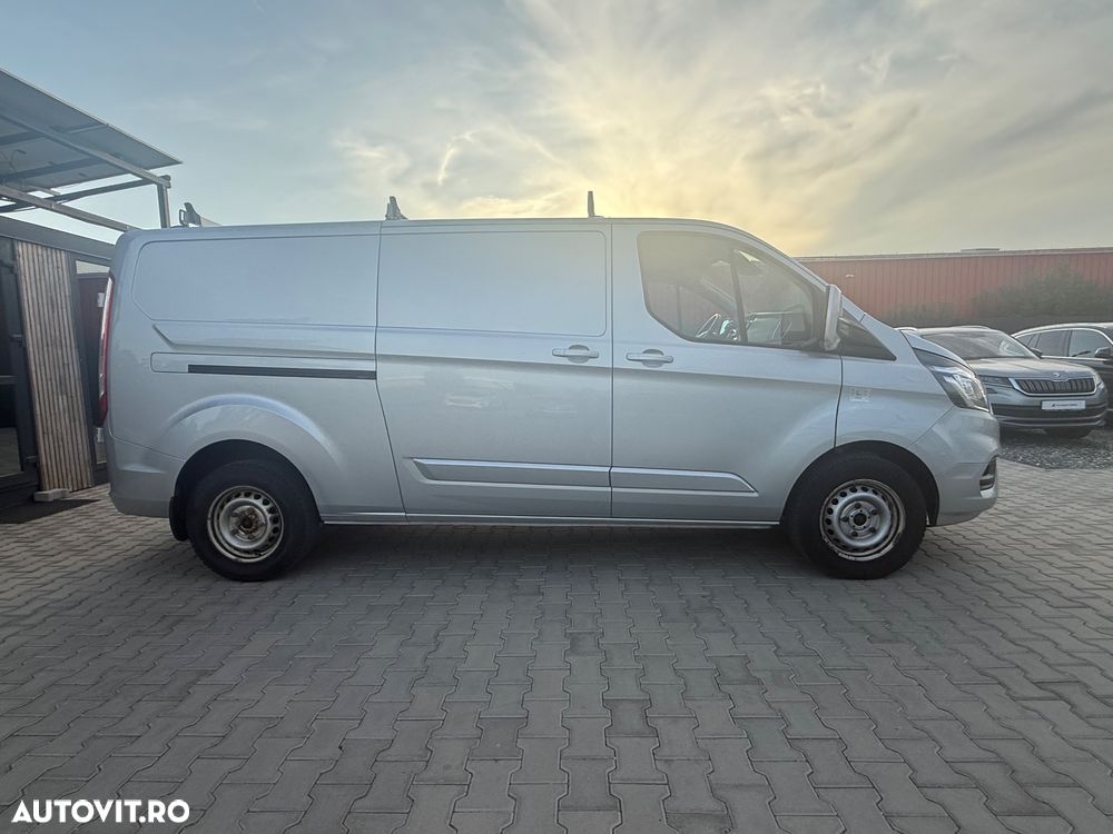 Ford Transit Custom - 8