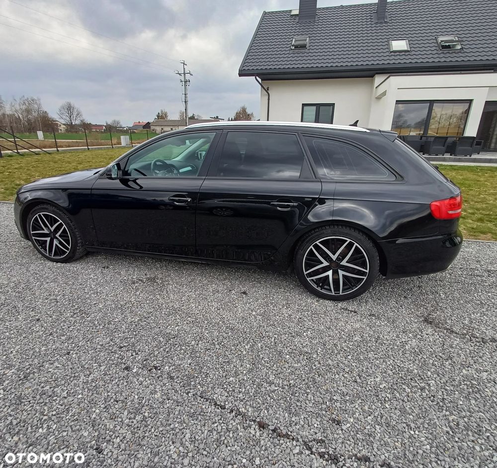 Audi A4 Avant 2.0 TDI - 8