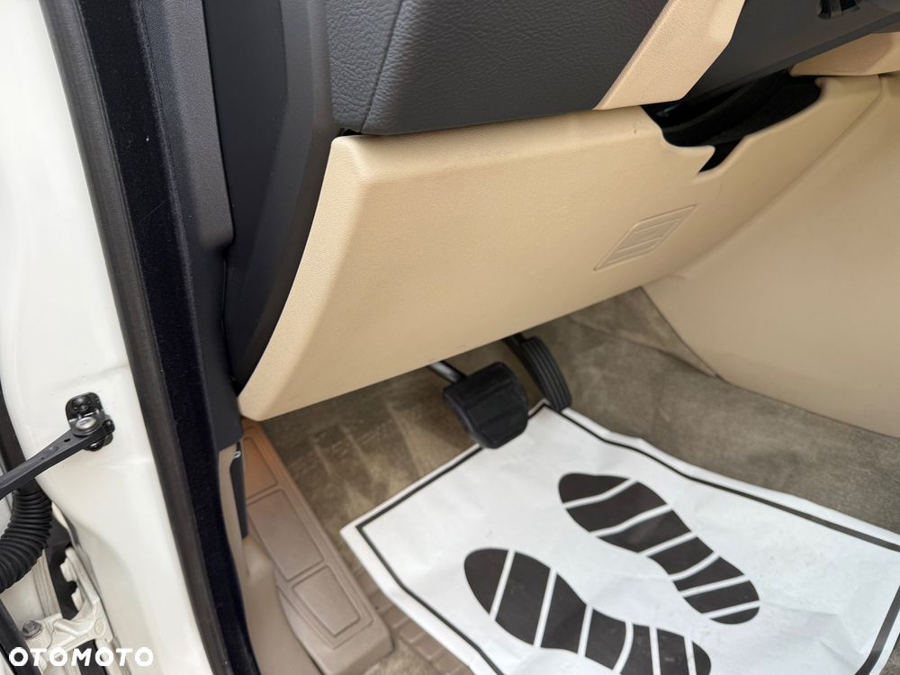 Land Rover Range Rover Sport - 24