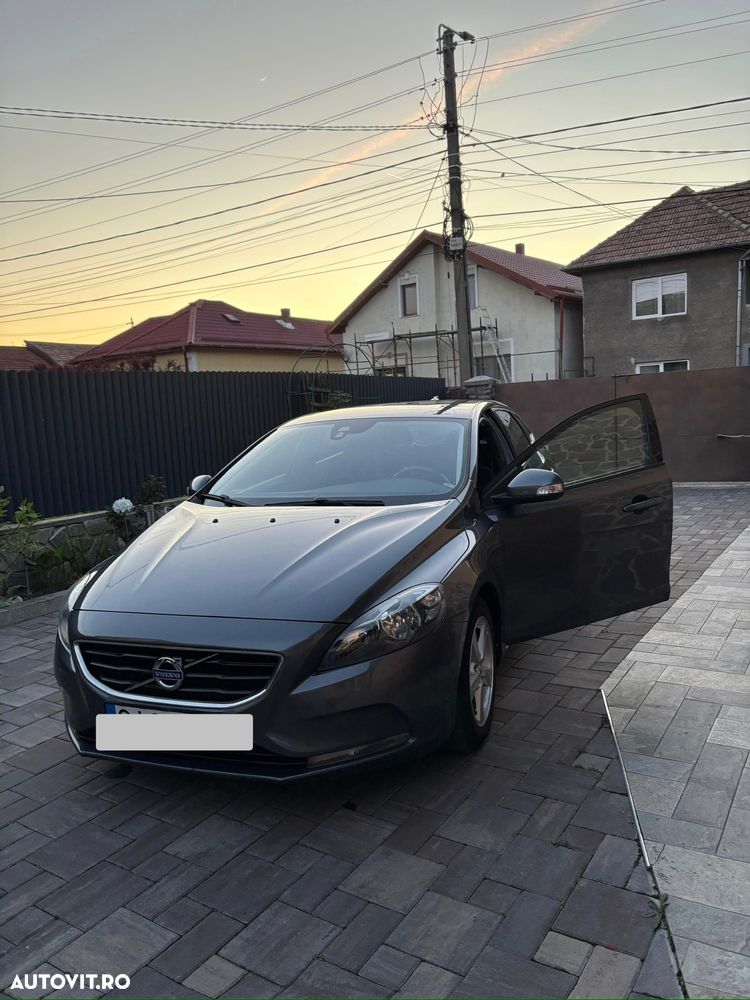Volvo V40 D2 ECO Basic - 11