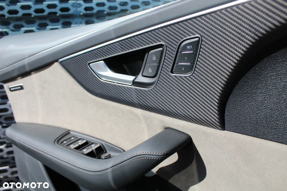 Audi SQ8 TFSI Quattro Tiptronic - 27