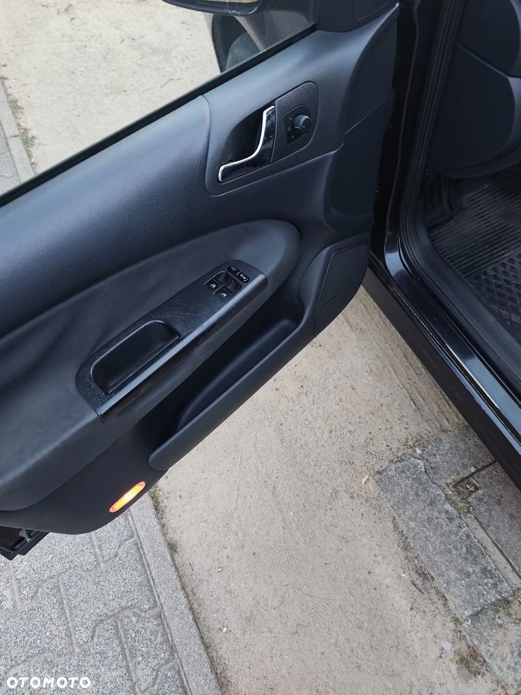Skoda Octavia 1.6 Classic - 7