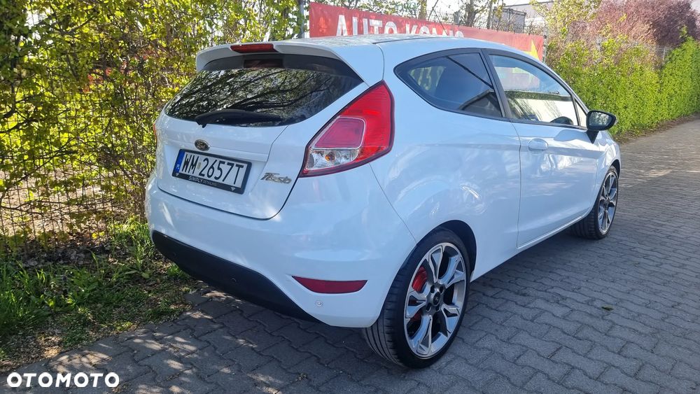 Ford Fiesta 1.5 TDCi Ambiente - 31