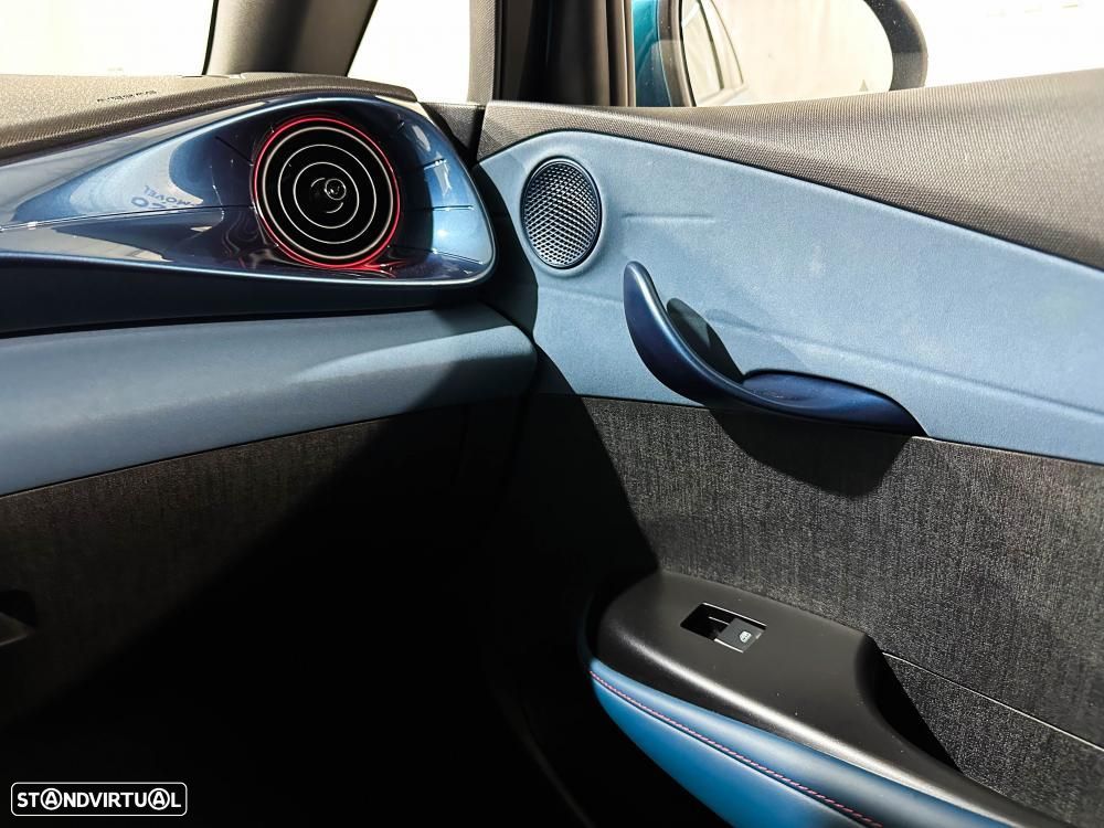 BYD Dolphin 60.4 kWh Design - 29