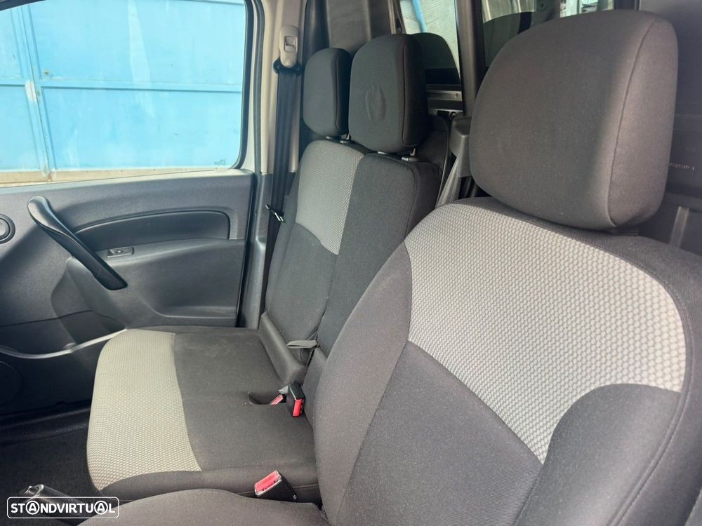 Renault Kangoo 1.5 dCi Business 3L - 7