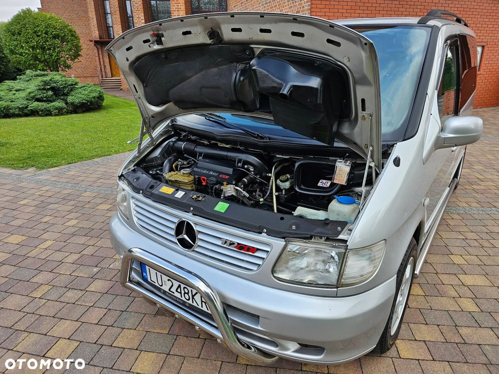 Mercedes-Benz Klasa V - 2