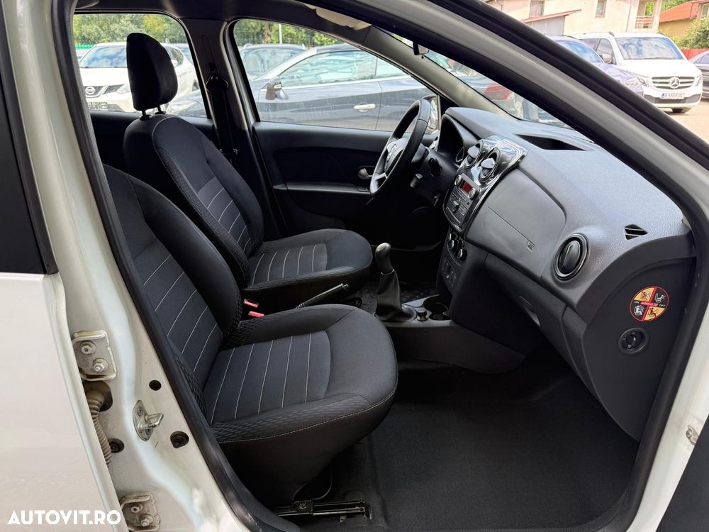 Dacia Logan - 7
