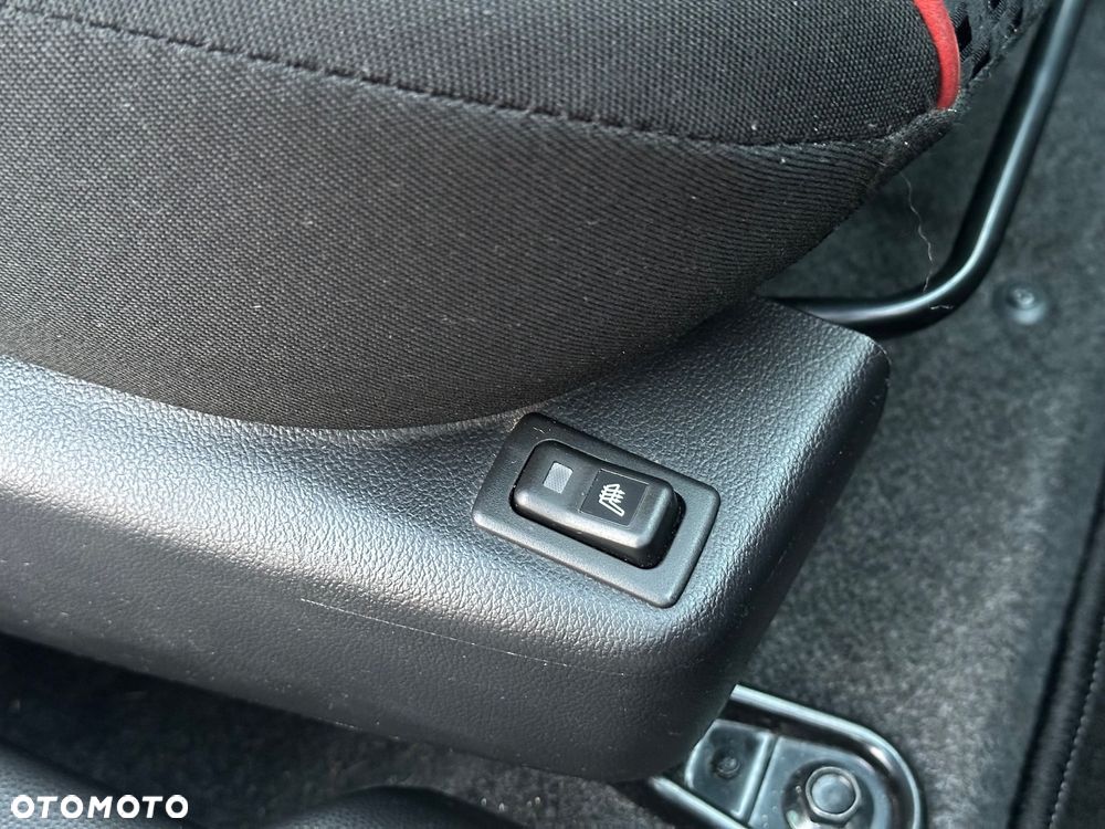 Mazda 2 1.3 MZR Active - 25