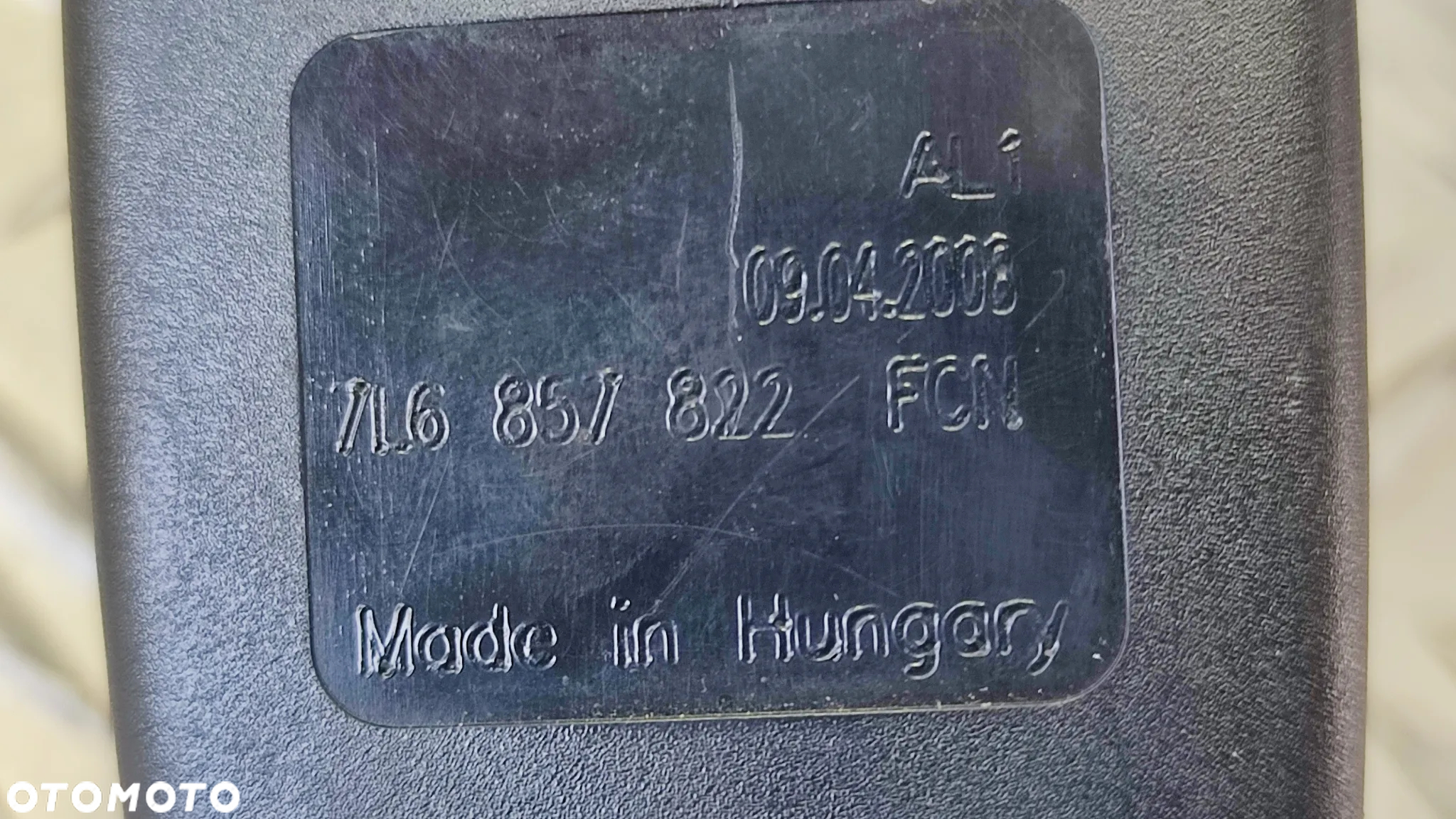 VW TOUAREG 7L 03-09R ZAPINKA PASÓW PASA WPINKA TYL PODWOJNA 7L6857822 - 6