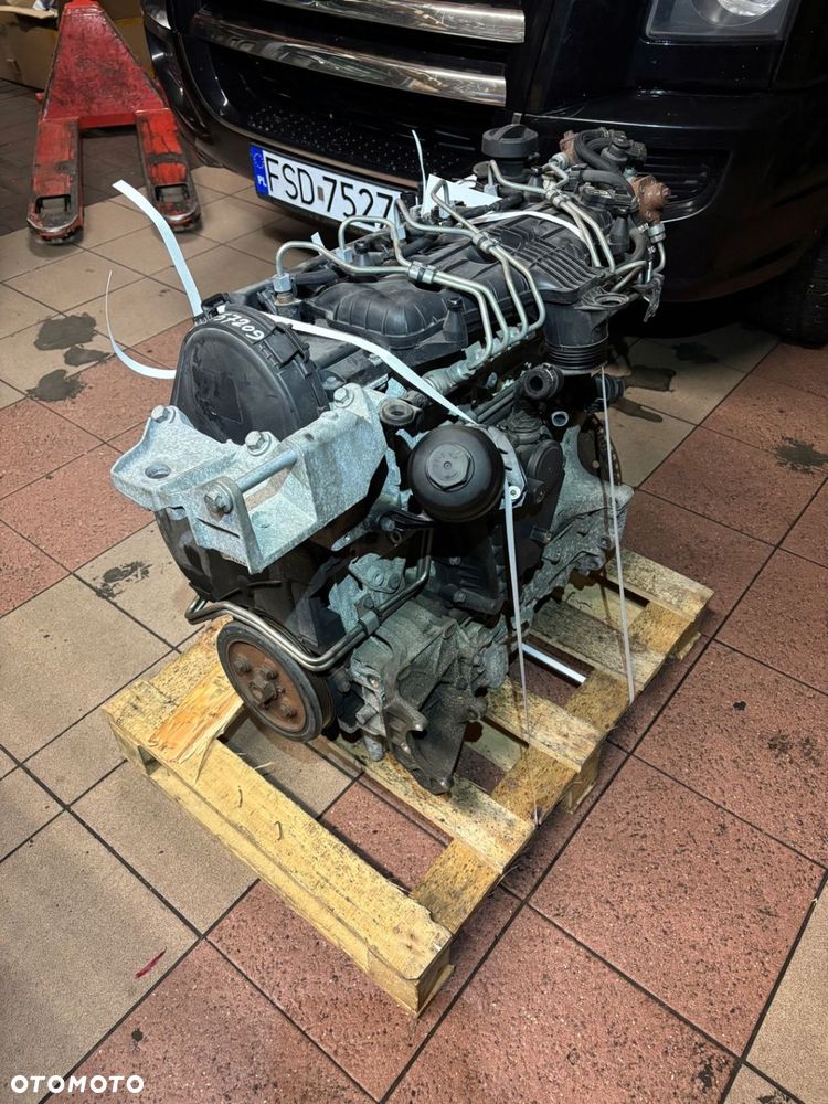 VOLVO V70 S80 XC70 V60 S60 XC60 2.4 D5 SILNIK D5244T10 - 2