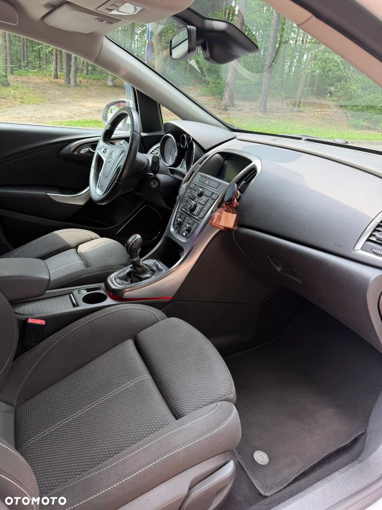 Opel Astra 1.4 T Sport - 12