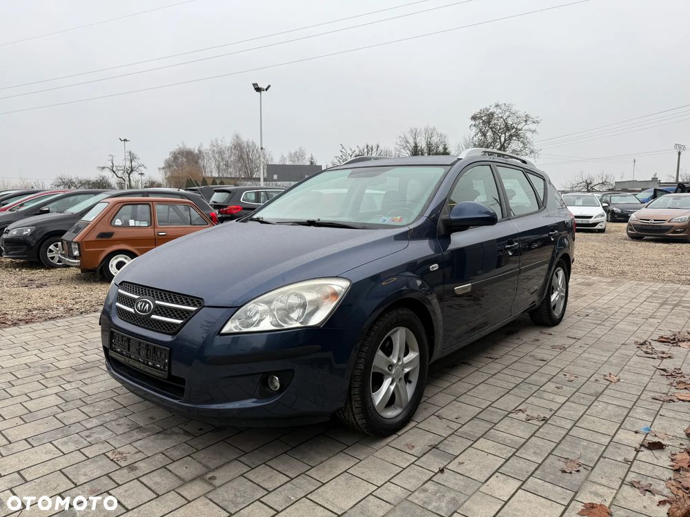 Kia Ceed 2.0 CVVT Spirit - 9