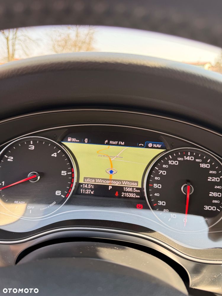 Audi A6 Avant 2.0 TDI Ultra S tronic - 22
