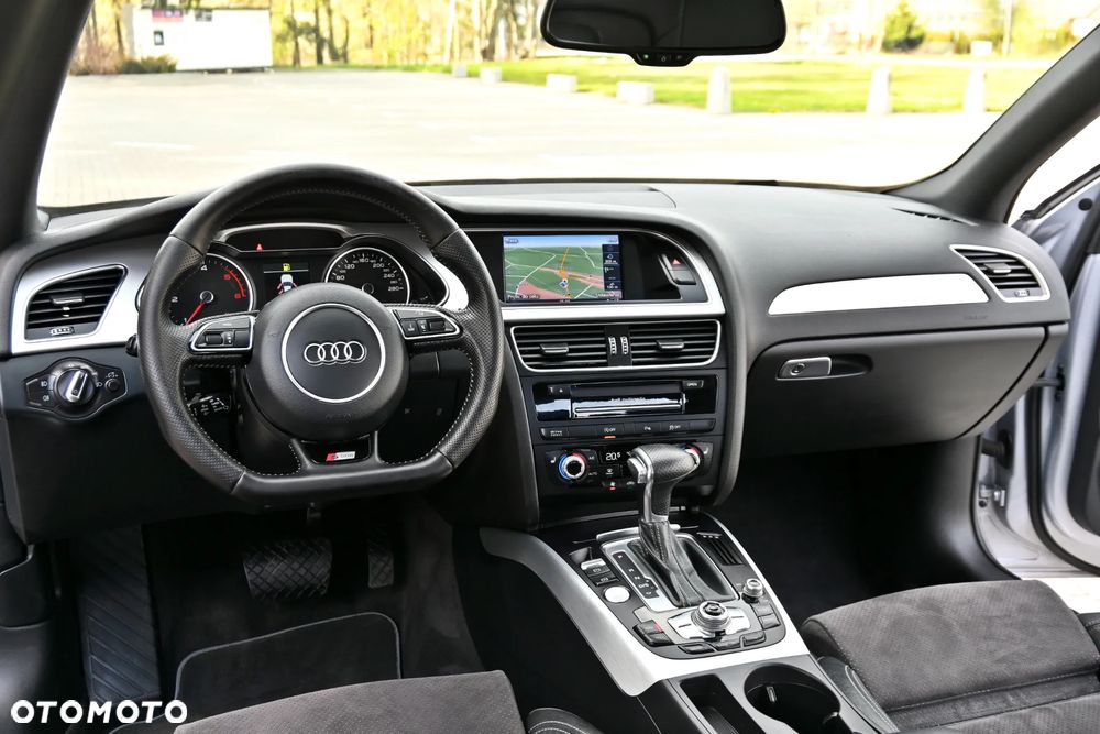 Audi A4 Avant 2.0 TDI Quattro Line S tronic - 29