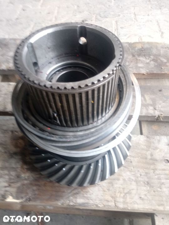 Dyferencjał Dana Spicer 357-211-236-882 13/32 Clark Hurth Wkład Koło talerzowe Wałek ataku Przekładnia zębata Mechanizm różnicowy Dyfer Atak Satelity Oś Most napędowy Manitou New Holland Claas Dieci Matbro - 7