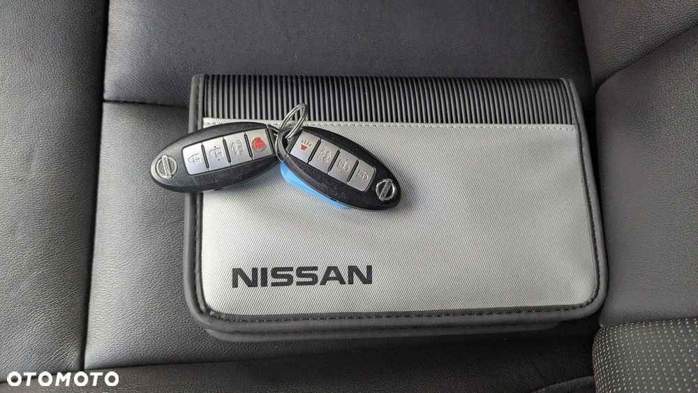 Nissan Altima - 24