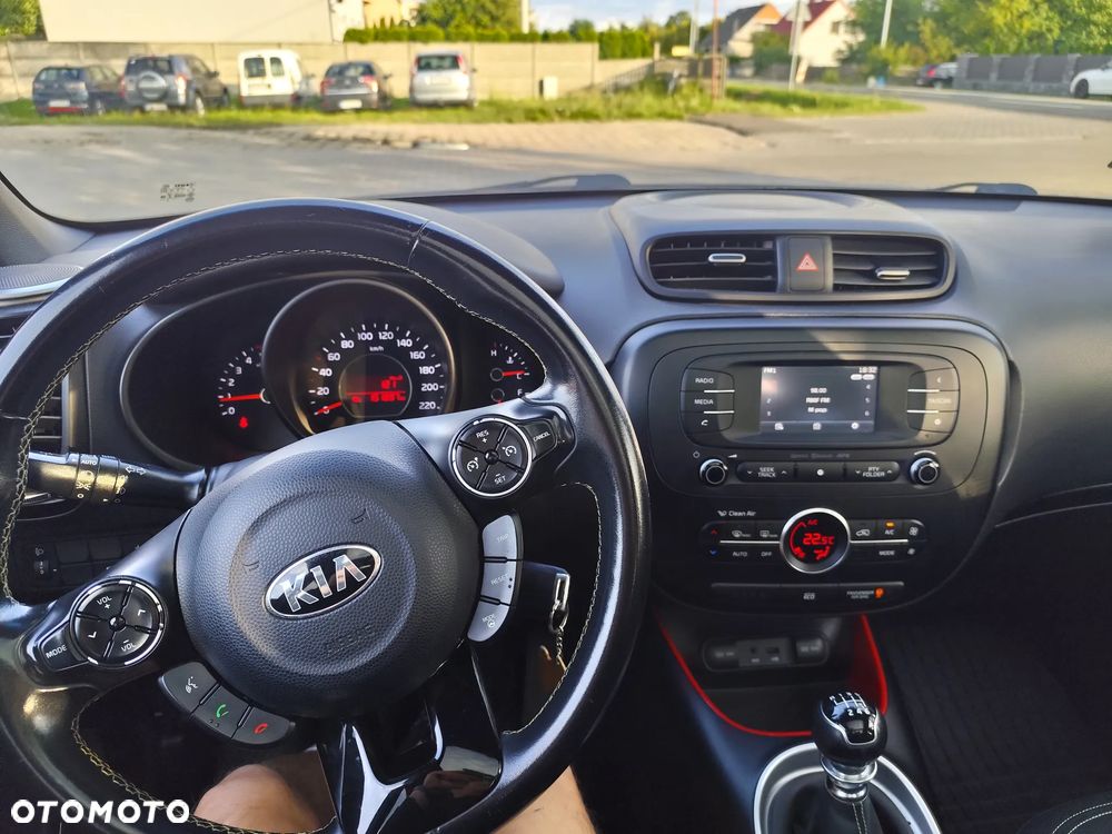 Kia Soul 1.6 CRDI M - 9