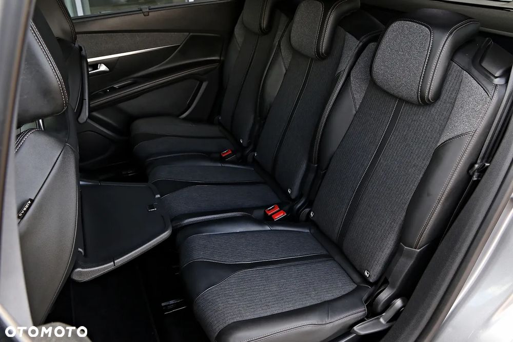 Peugeot 5008 BlueHDi 180 EAT8 GT - 33