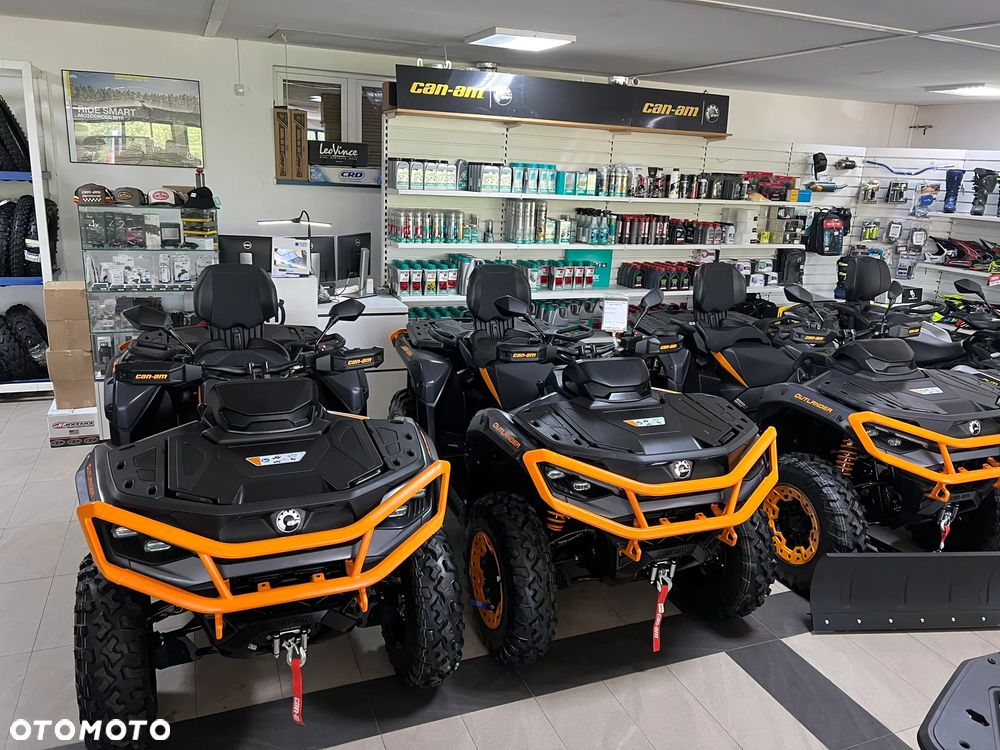 Can-Am Outlander Max - 4