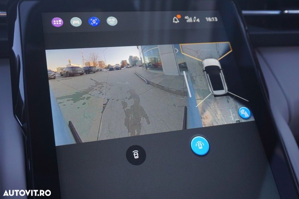 Ford Explorer RWD 77 kWh Extended Range Premium - 18