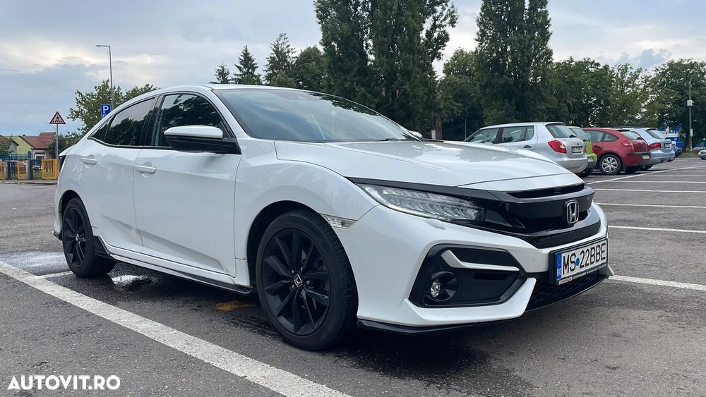 Honda Civic 1.5 VTEC Turbo CVT Sport - 3