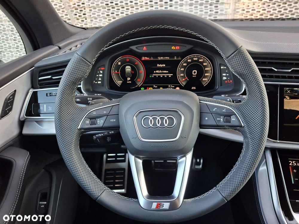 Audi Q7 - 23
