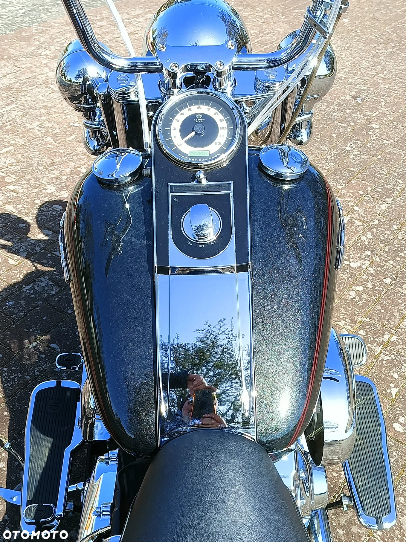 Harley-Davidson Softail Deluxe - 12