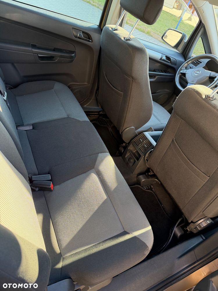 Opel Zafira 1.8 Edition - 28