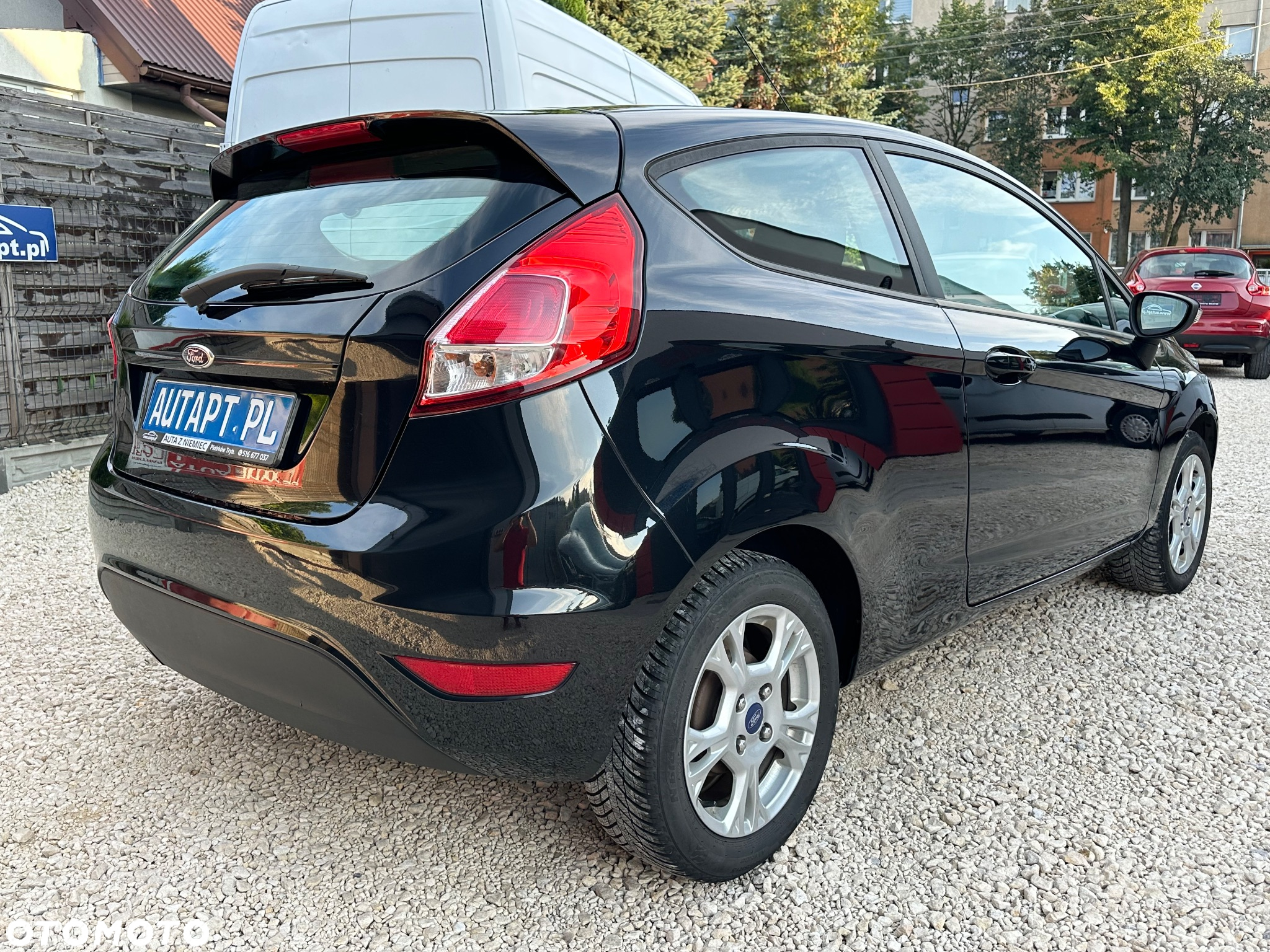 Ford Fiesta - 10