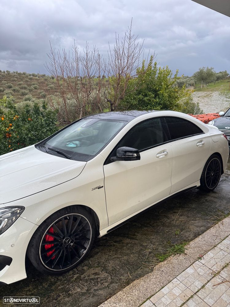 Mercedes-Benz CLA 45 AMG - 4