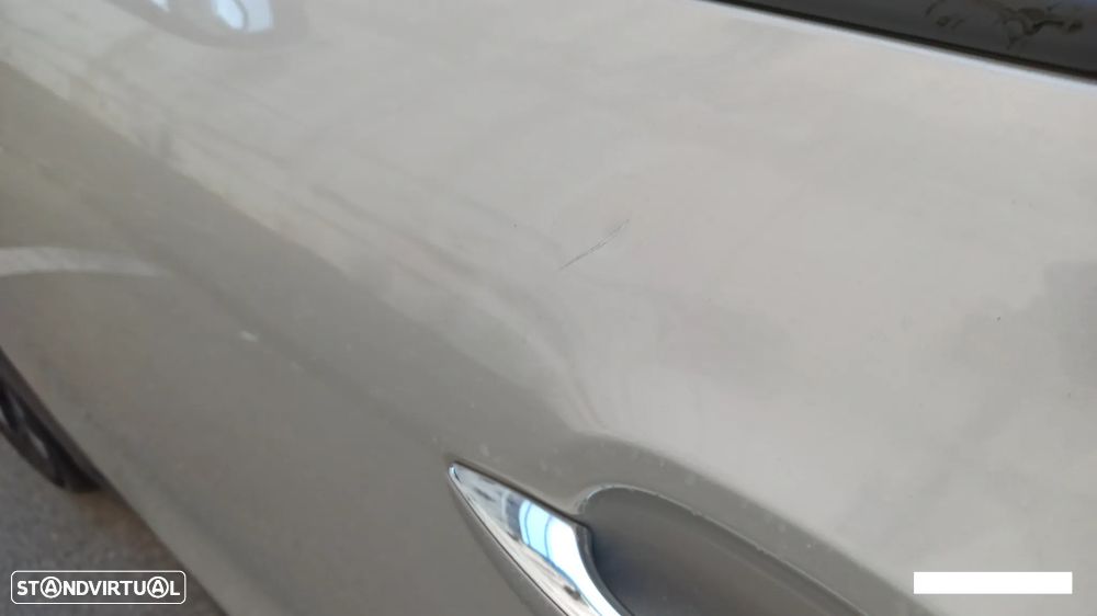 Citroën C3 Aircross 1.6 BlueHDi Shine S&S - 23