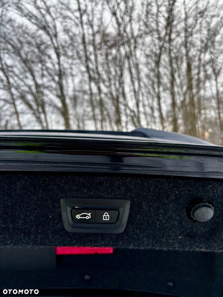 BMW Seria 5 520d xDrive M Sport sport - 13