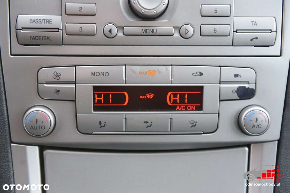 Ford S-Max - 24