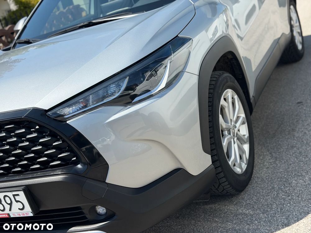 Toyota Corolla Cross 2.0 Hybrid Comfort - 35