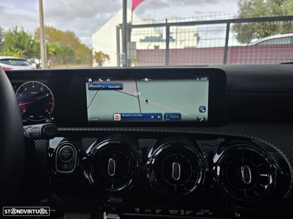 Mercedes-Benz A 200 - 11