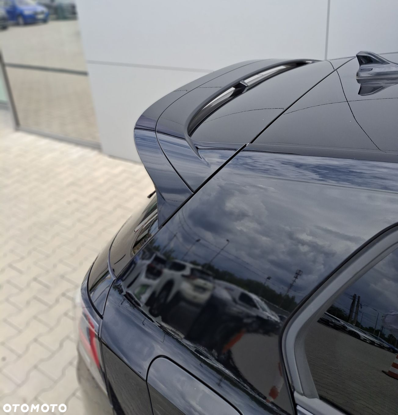 Volkswagen Golf - 8