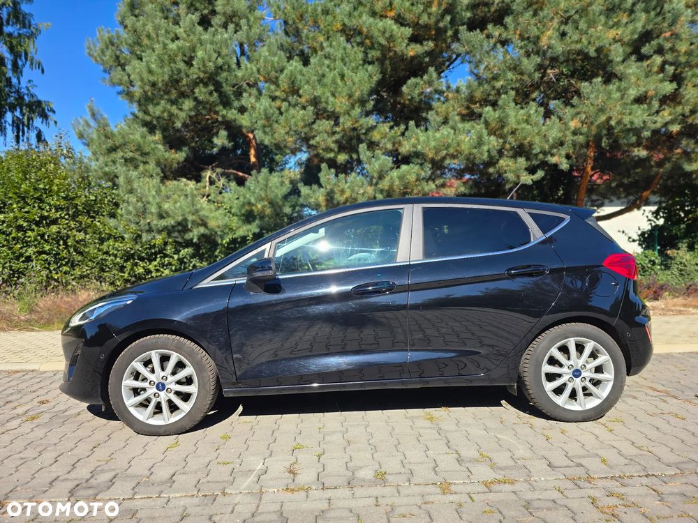 Ford Fiesta 1.0 EcoBoost S&S TITANIUM - 17