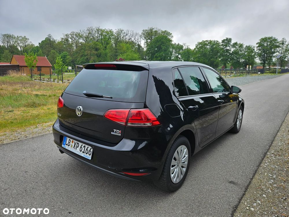 Volkswagen Golf 1.6 TDI BlueMotion Technology Comfortline - 26
