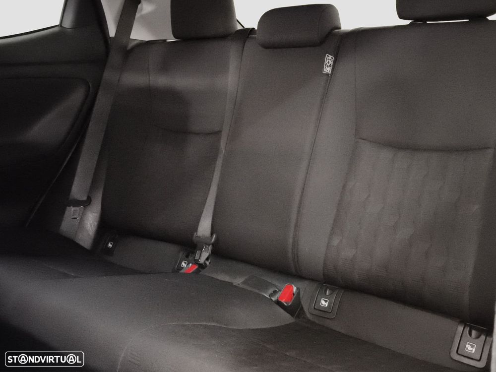 Toyota Yaris 1.5 HDF Comfort Plus - 14